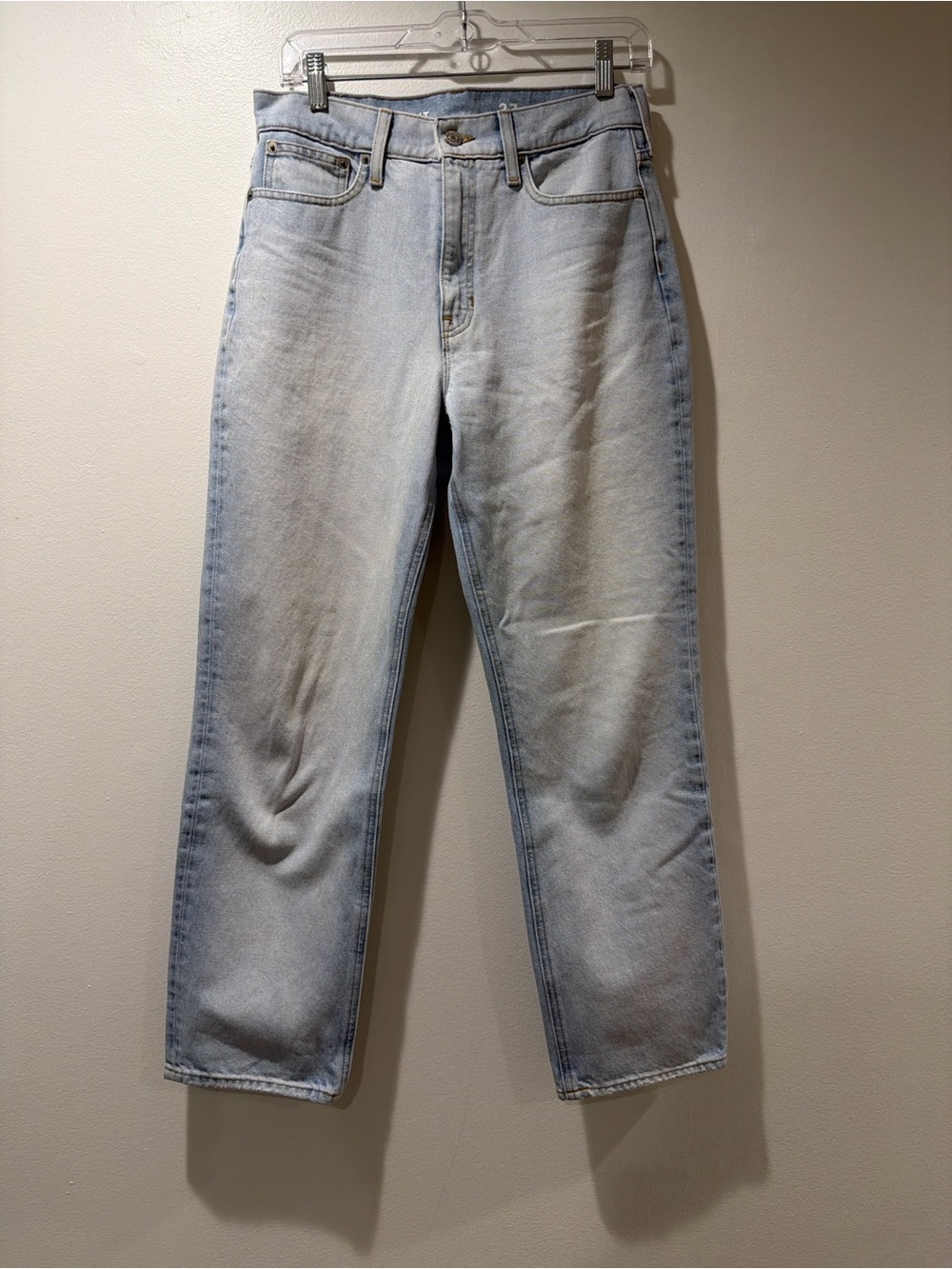 Light Wash J Crew Jeans - Classic Straight Fit size 27 barely worn